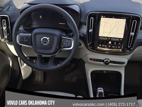 Used 2026 Volvo XC40 B5 Ultra w/ Protection Package Premier AWD/4WD image 27