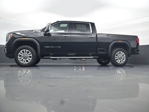 Used 2020 GMC Sierra 2500 Denali w/ Denali Ultimate Package AWD/4WD image 28