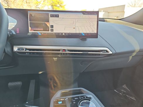 New 2026 BMW iX xDrive45 AWD/4WD image 21