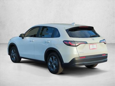 Certified 2026 Honda HR-V LX image 8