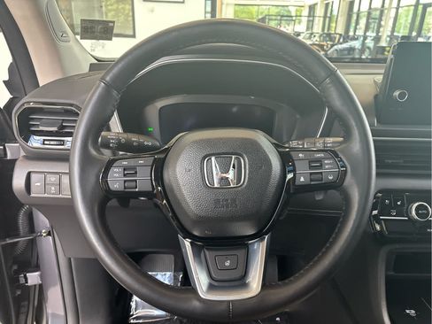 Used 2023 Honda Pilot Elite image 26