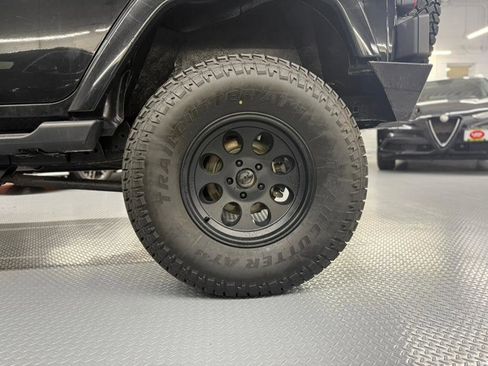 Used 2015 Jeep Wrangler Unlimited Sahara w/ Dual Top Group image 13