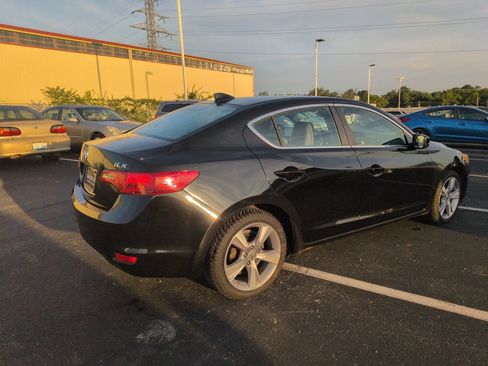 Used 2013 Acura ILX w/ Premium Package FWD image 6