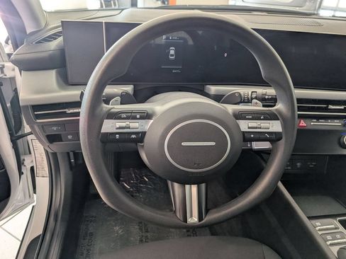Used 2025 Hyundai Sonata SEL FWD image 19