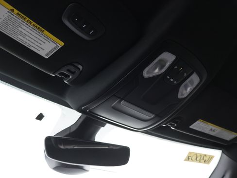 Used 2022 RAM 2500 Big Horn w/ Night Edition image 16