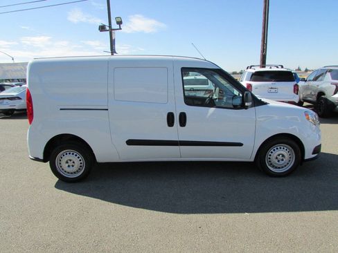 Used 2022 RAM ProMaster City Tradesman w/ Mopar Trailer Tow Group FWD image 5