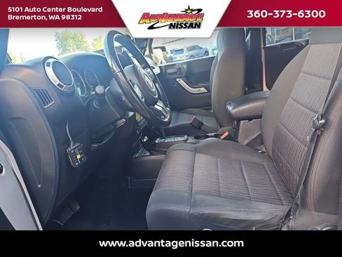 Used 2012 Jeep Wrangler Unlimited Sahara w/ Dual Top Group image 15