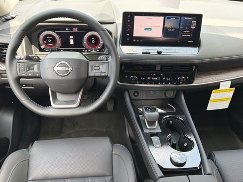 New 2026 Nissan Rogue Platinum w/ Platinum Premium Package AWD/4WD image 24