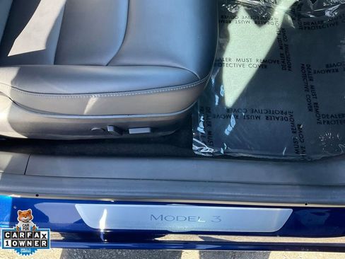 Used 2018 Tesla Model 3 Long Range RWD image 60
