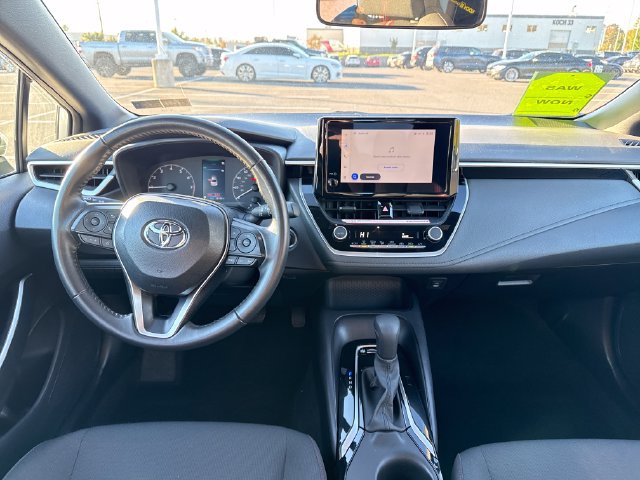 Certified 2025 Toyota Corolla SE w/ Convenience Package FWD image 19
