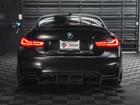Used 2019 BMW M4 Coupe w/ Competition Package image 26
