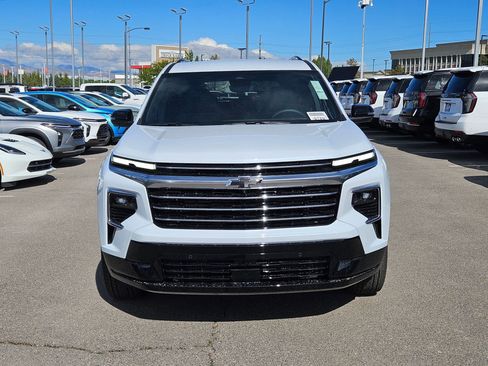 New 2026 Chevrolet Traverse High Country AWD/4WD image 10