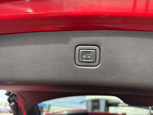 Used 2020 Chevrolet Blazer LT image 28