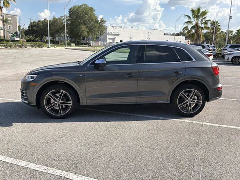 Used 2019 Audi SQ5 Premium Plus w/ Premium Plus Package AWD/4WD image 7