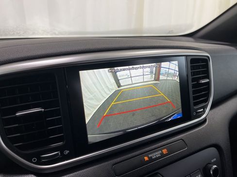 Used 2022 Kia Sportage Nightfall Edition image 12