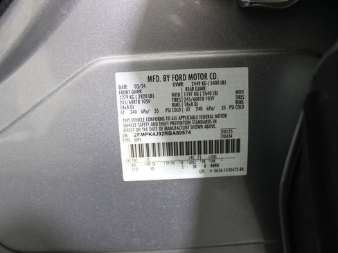Certified 2024 Ford Edge SEL image 26