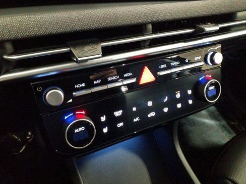 New 2026 Hyundai Tucson Limited image 8