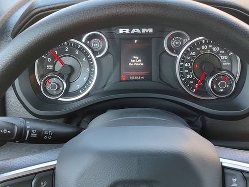 Used 2025 RAM 1500 Big Horn AWD/4WD image 12