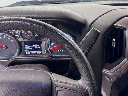 Used 2024 Chevrolet Silverado 1500 Custom Trail Boss w/ LPO, Dark Essentials Package image 17