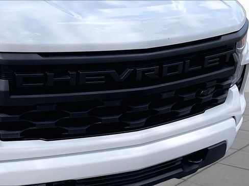 Used 2023 Chevrolet Silverado 1500 Custom RWD image 29