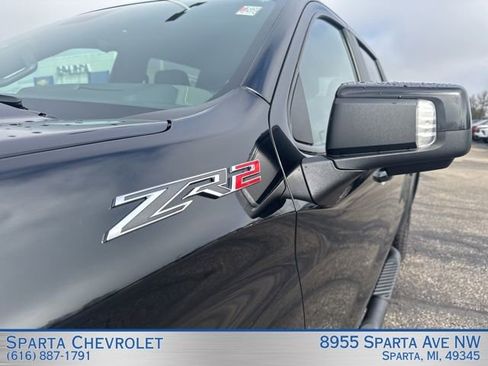 Used 2023 Chevrolet Silverado 1500 ZR2 w/ Technology Package image 11
