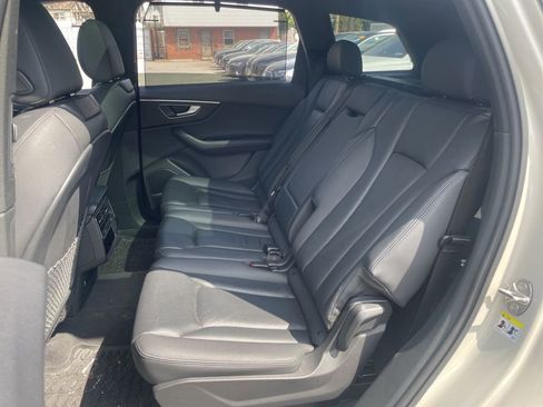 Used 2023 Audi Q7 2.0T Premium Plus w/ Premium Plus Package image 10