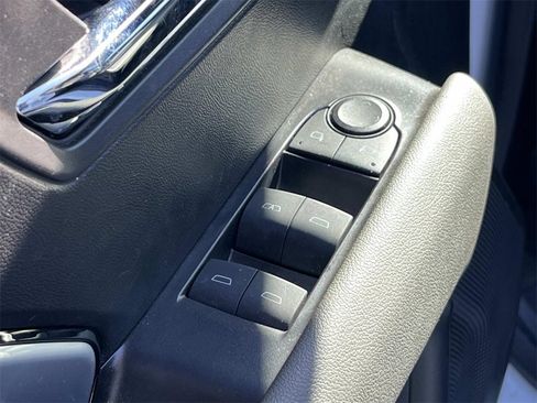 Used 2024 Chevrolet Colorado ZR2 w/ ZR2 Convenience Package III image 19