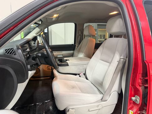 Used 2007 Chevrolet Silverado 1500 LT RWD image 10