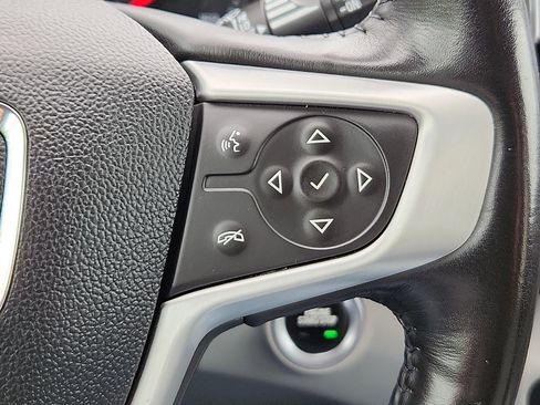 Used 2019 GMC Terrain SLT w/ Preferred Package AWD/4WD image 22
