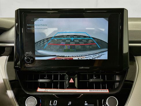 Certified 2025 Toyota Corolla LE FWD image 24