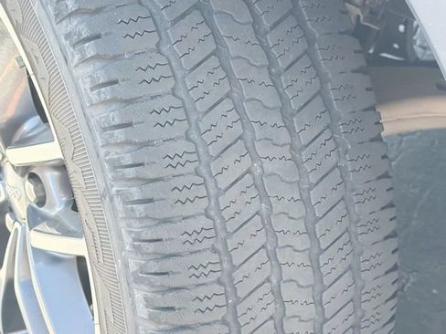 Used 2018 Jeep Grand Cherokee Limited RWD image 10