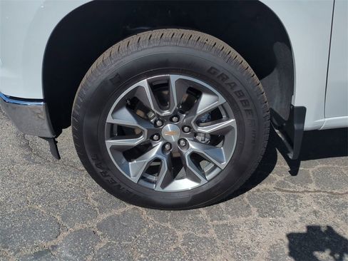 Certified 2025 Chevrolet Silverado 1500 LT image 32