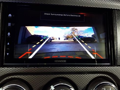 Used 2013 Dodge Challenger R/T Plus image 15