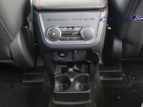 New 2026 Ford Explorer ST-Line w/ ST-Line Street Pack RWD image 11