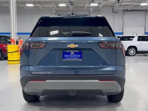 New 2026 Chevrolet Equinox LT image 4
