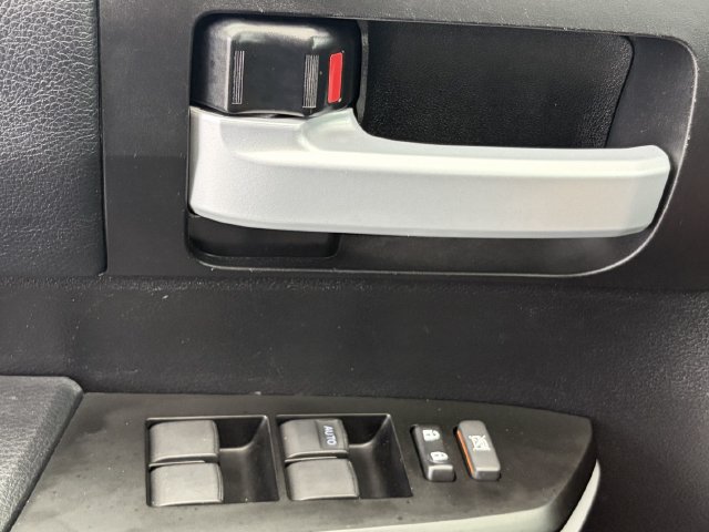 Used 2018 Toyota Tundra SR5 RWD image 22