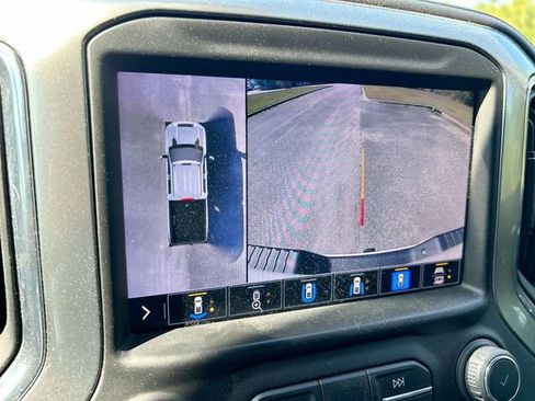 Used 2022 Chevrolet Silverado 2500 LTZ w/ Z71 Chrome Sport Edition image 21