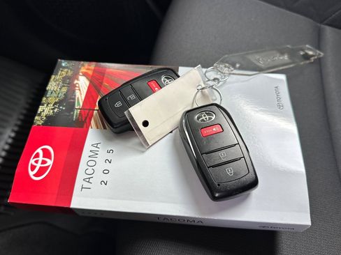 Used 2025 Toyota Tacoma SR5 image 11