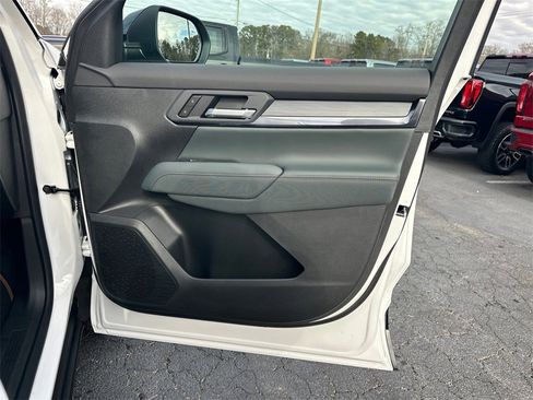 New 2026 GMC Terrain AT4 w/ Convenience Package III image 15