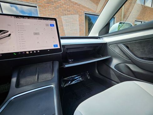 Used 2023 Tesla Model 3 Standard Range RWD image 53