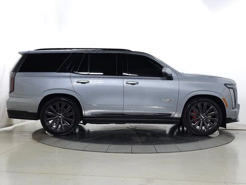 Used 2025 Cadillac Escalade V w/ LPO, Floor Liner Package AWD/4WD image 9
