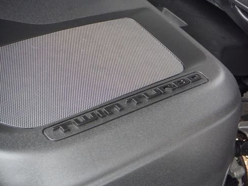Used 2026 RAM 1500 Laramie AWD/4WD image 8