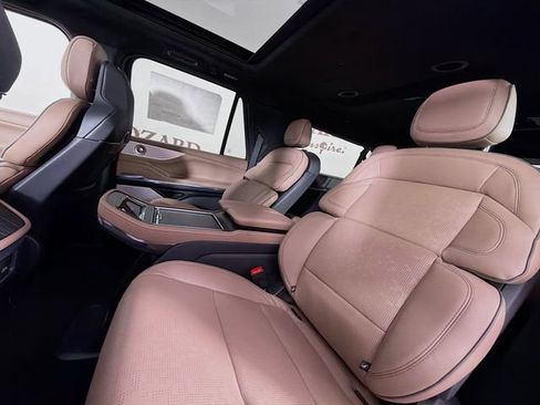 New 2026 Lincoln Navigator L Black Label AWD/4WD image 26