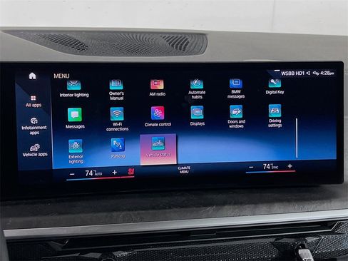 Used 2023 BMW X7 xDrive40i w/ Premium Package image 15