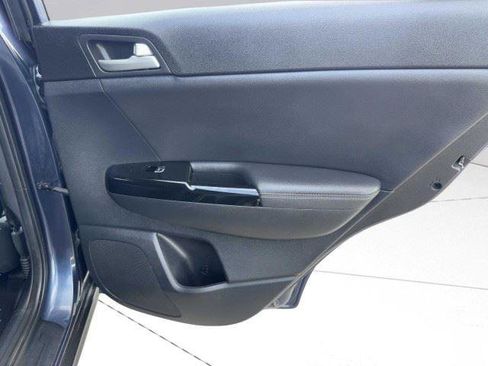 Used 2021 Kia Sportage EX FWD image 49