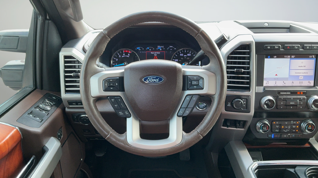 Used 2019 Ford F250 King Ranch w/ King Ranch Ultimate Package AWD/4WD image 9