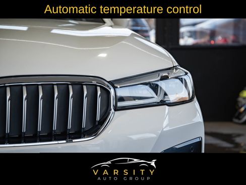 Used 2021 BMW 540i w/ Executive Package image 32