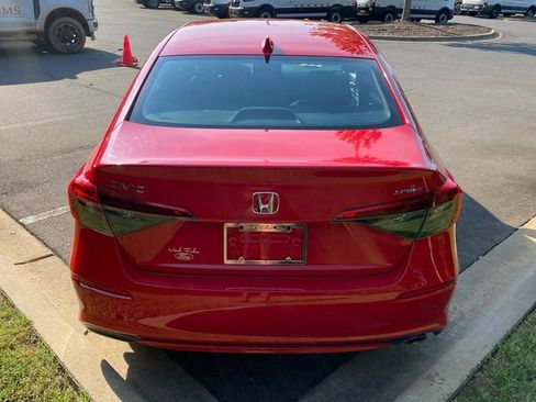 Used 2022 Honda Civic Sport image 29