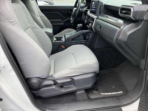 Certified 2025 Toyota Tacoma SR5 RWD image 31