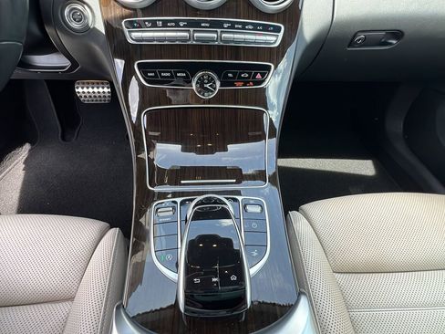 Used 2019 Mercedes-Benz C 300 4MATIC Cabriolet image 14